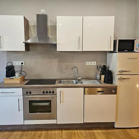 Apartamento In Eifel Near Hiking Trails *